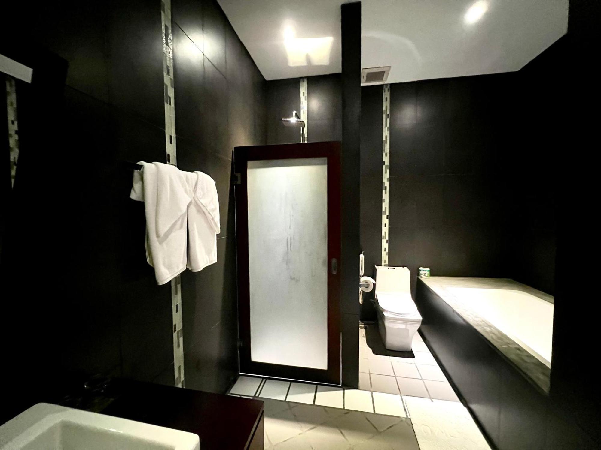 Meuangluang Hotel Луанг Прабанг Екстериор снимка